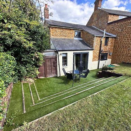 Malvern House Banbury Exterior foto